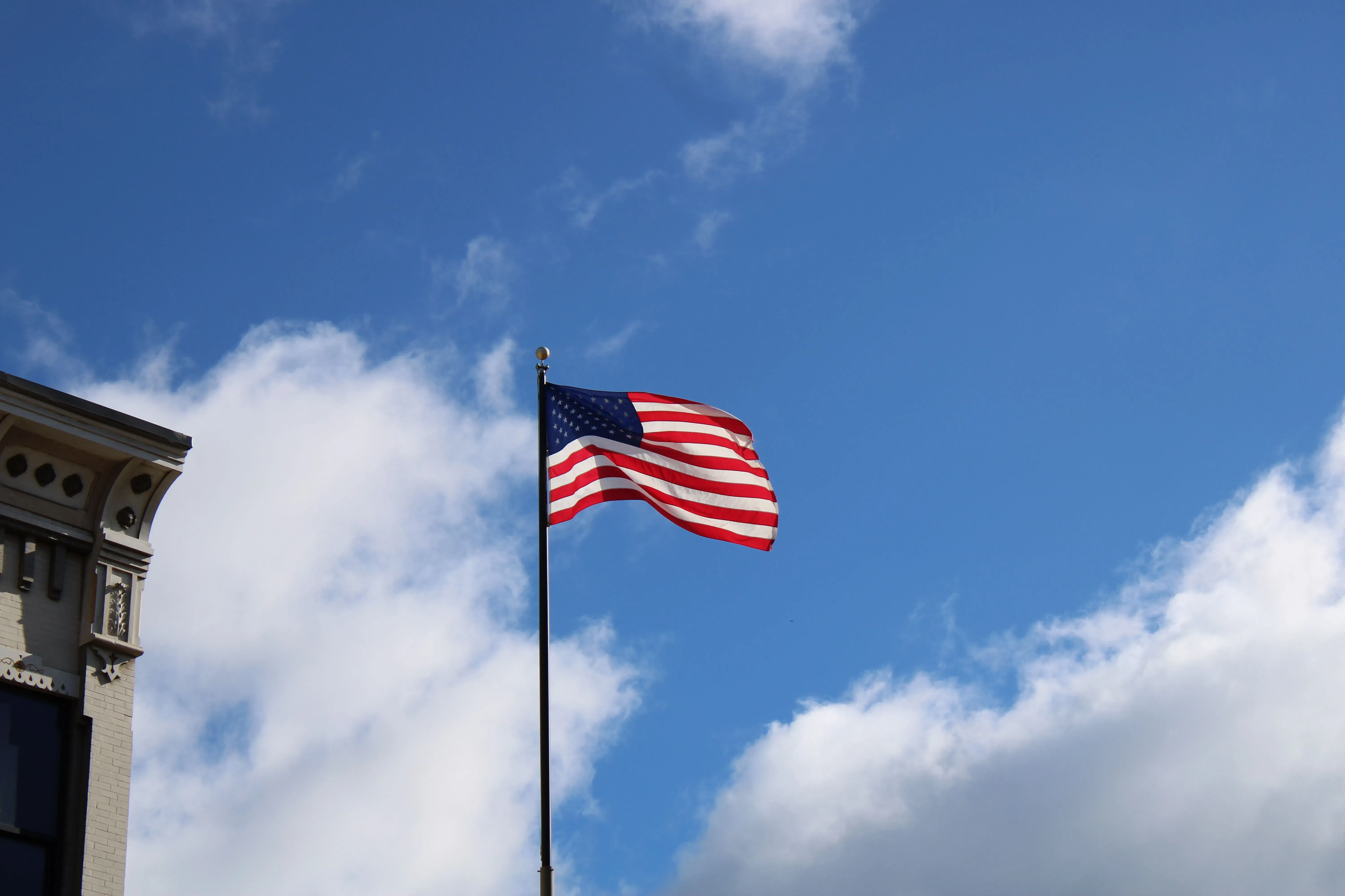 USA Flag Missouri Joins the Age Verification Wave as SCOTUS Backs Texas App Store Checks
